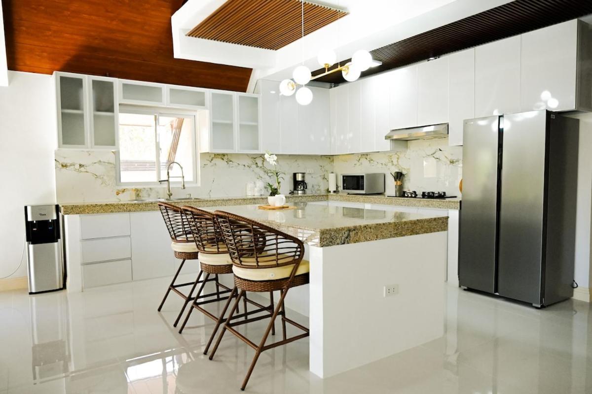 Redwood Cabin Bolinao Экстерьер фото