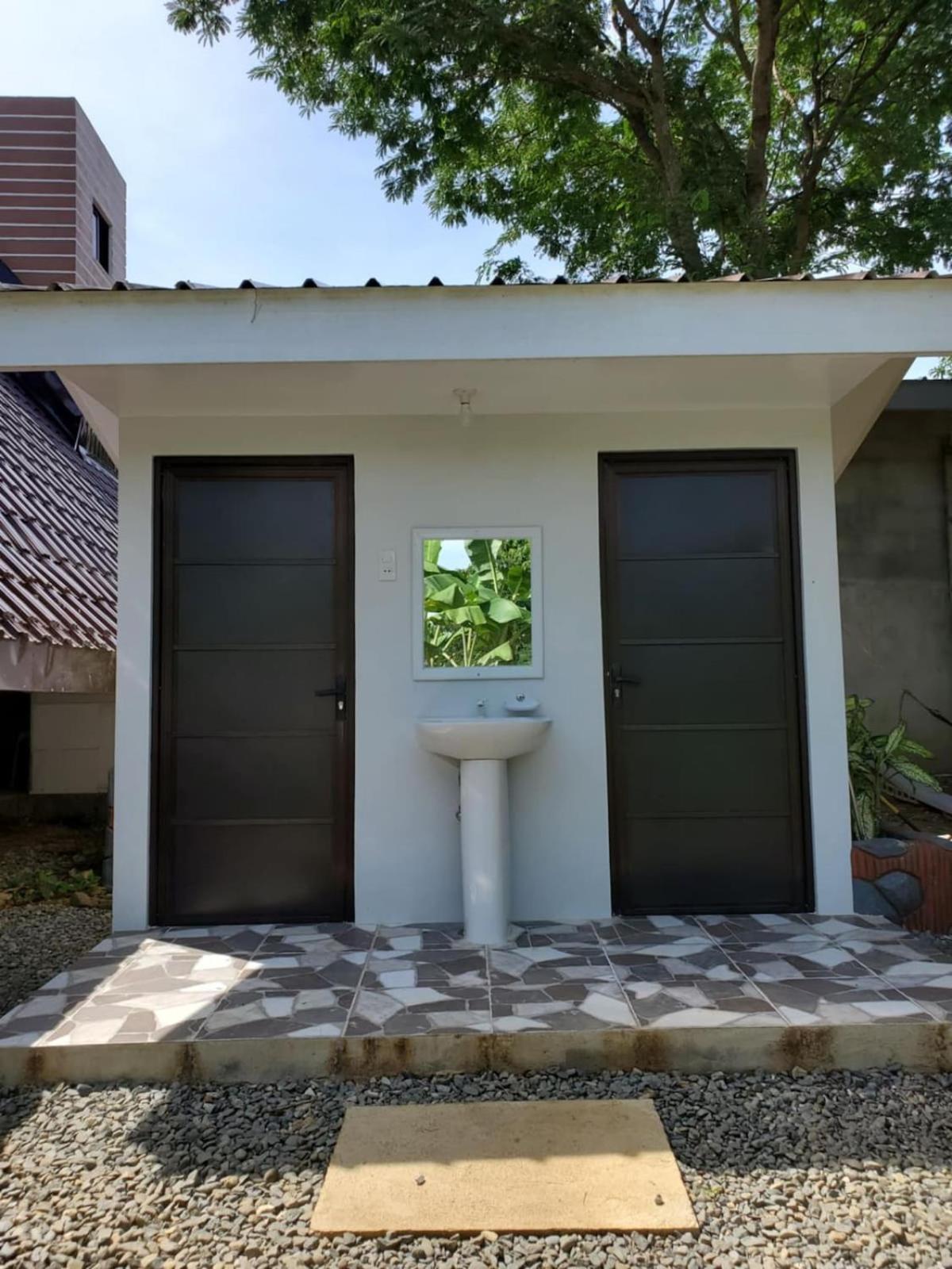 Redwood Cabin Bolinao Экстерьер фото